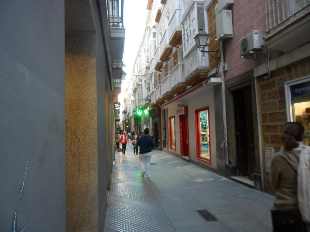 Sagasta Apartments Cádiz Buitenkant foto